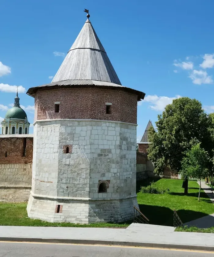 Легенды и предания древнего Зарайска. Экскурсия-прогулка по самым главным локациям города.