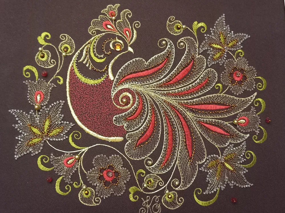 Путешествие в сердце народных промыслов: Семенов и Городец.