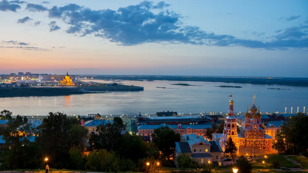 Экскурсия по Нижнему Новгороду с автобусной программой и посещением Кремля.