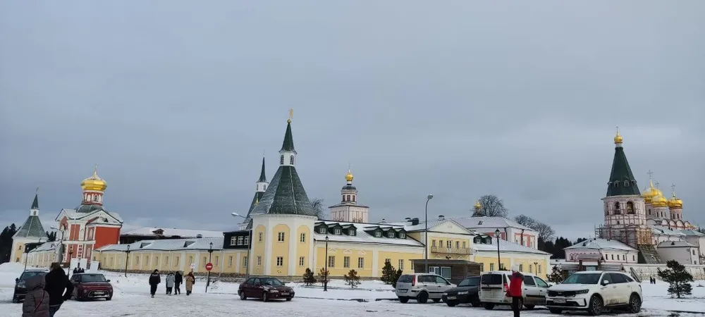 Валдайский Иверский монастырь – центр колоколов