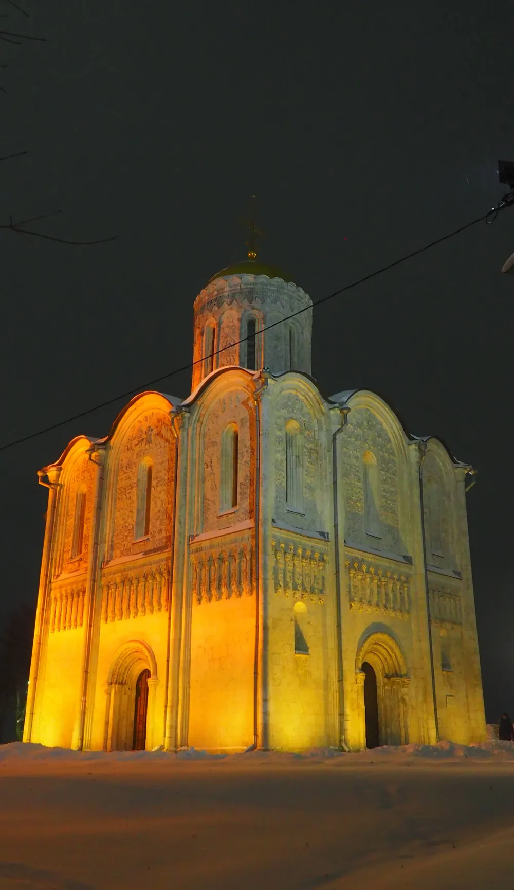 Прогулка по улочкам Владимира: истории древнего города.