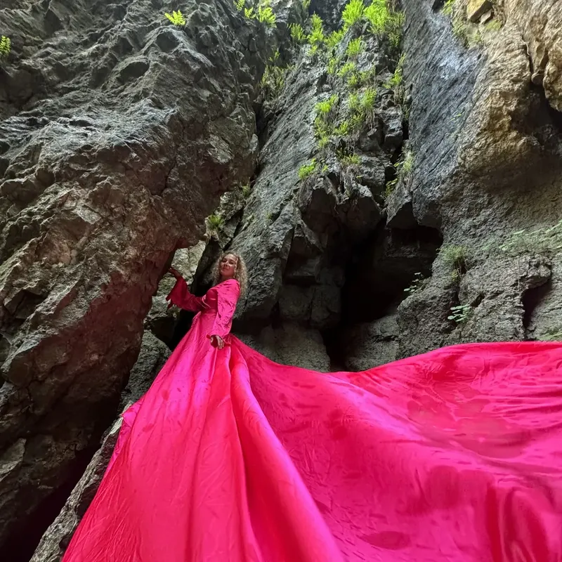 Экскурсионный тур к водопадам Хунзахского ханства: Тобот + Матлас и каменная чаша.