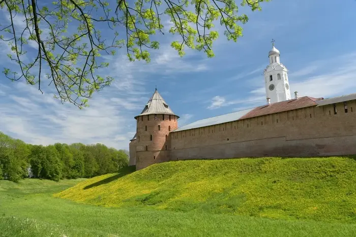 Великий Новгород: пешеходная экскурсия по старому городу