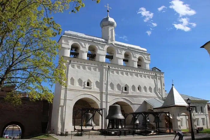Великий Новгород: пешеходная экскурсия по старому городу