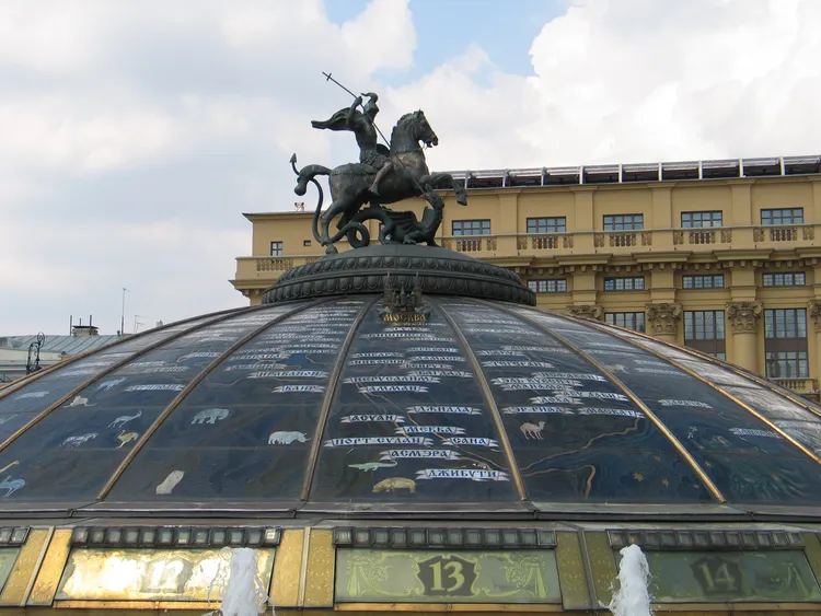 Александровский сад и Красная площадь