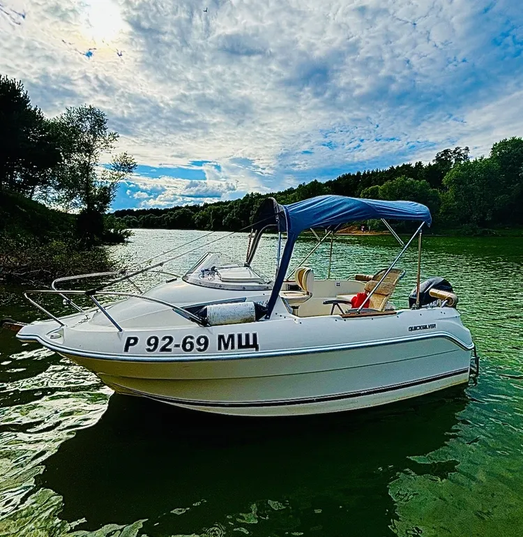 Прогулка на катере по Оке в Подмосковье
