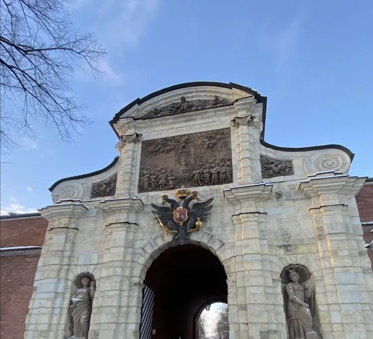 Экскурсия по Петропавловской крепости: начало города Петра