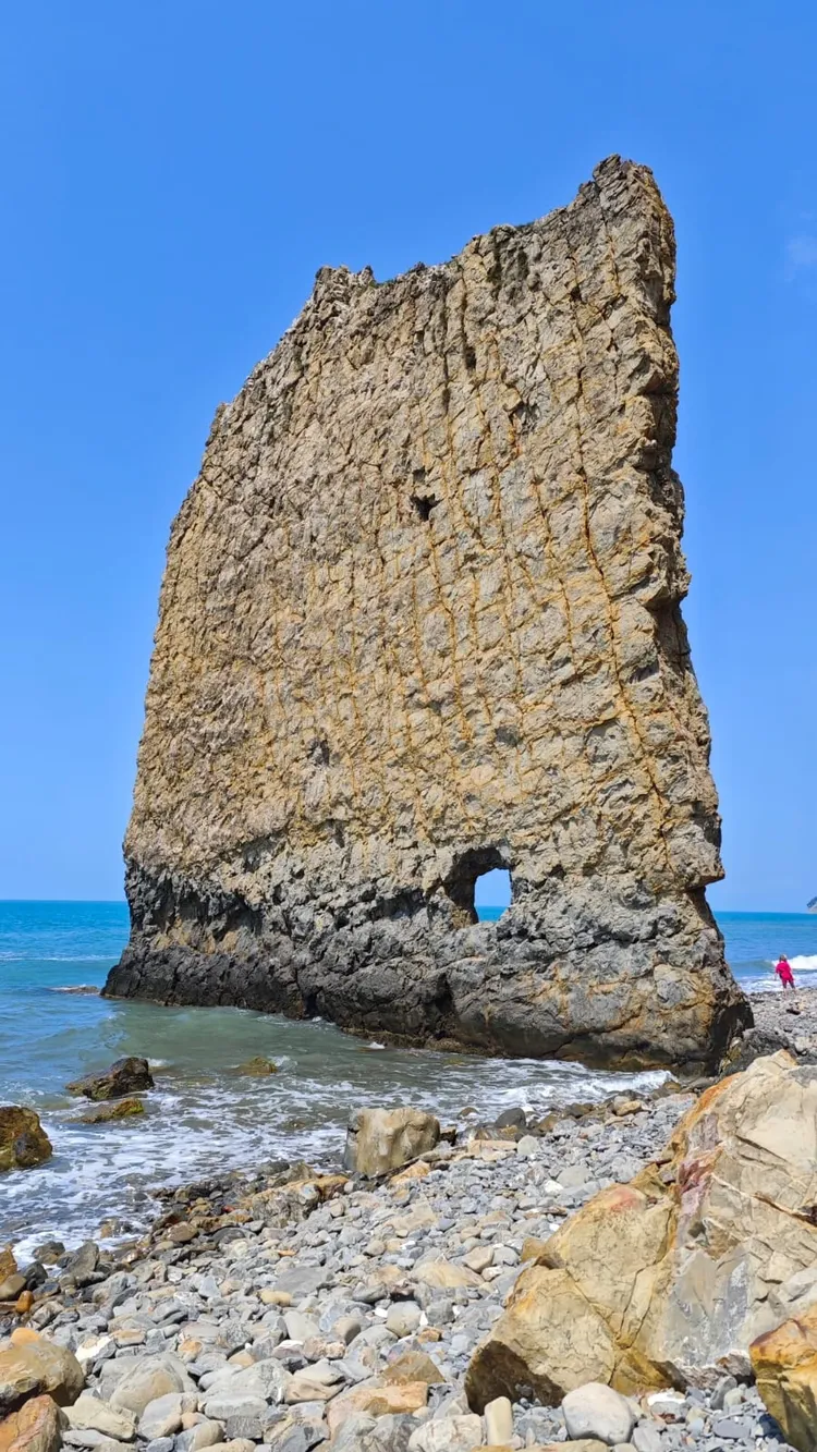 Индивидуальная экскурсия к скале Парус