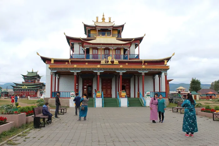 Другая Россия: погружение в сакральный мир бурятских лам