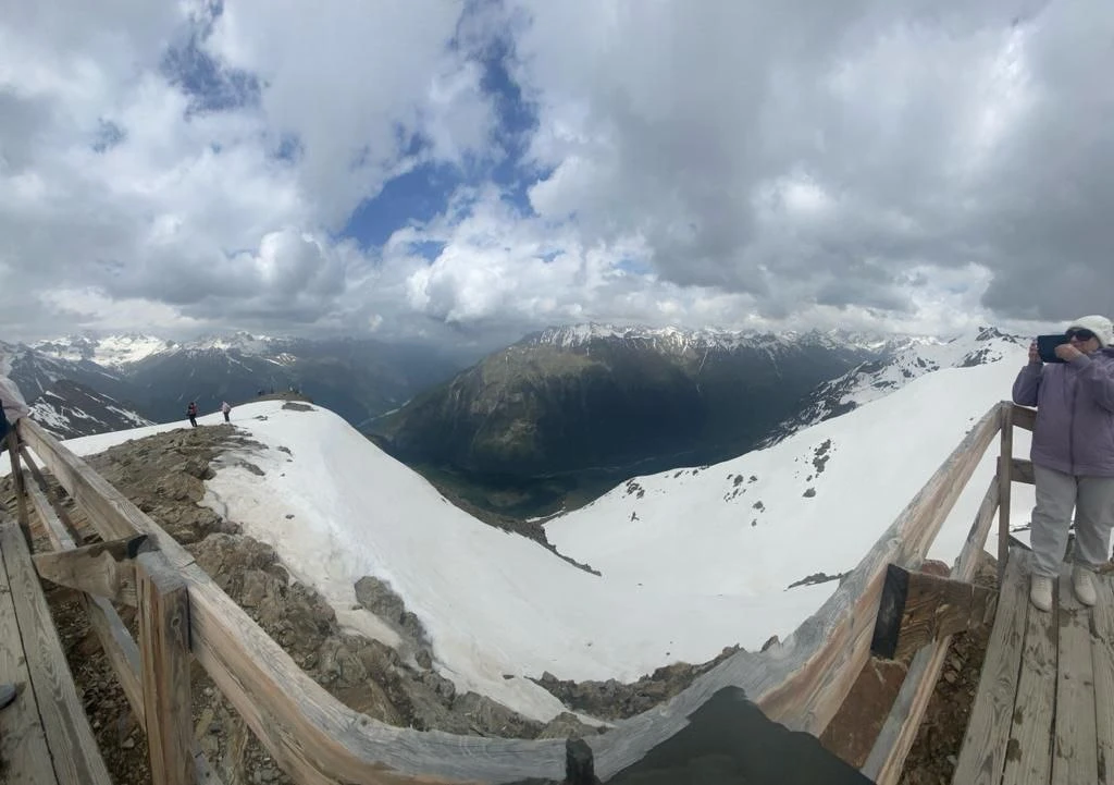 Домбай – великолепный и чарующий: путешествие из Кисловодска