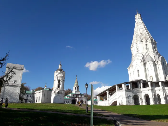 Царский быт, династические драмы и мистика в усадьбе Коломенское