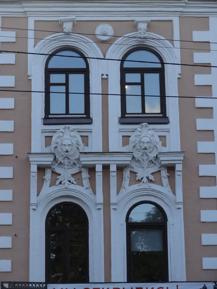 Прогуляемся, дружок, мы по Вологде кружок