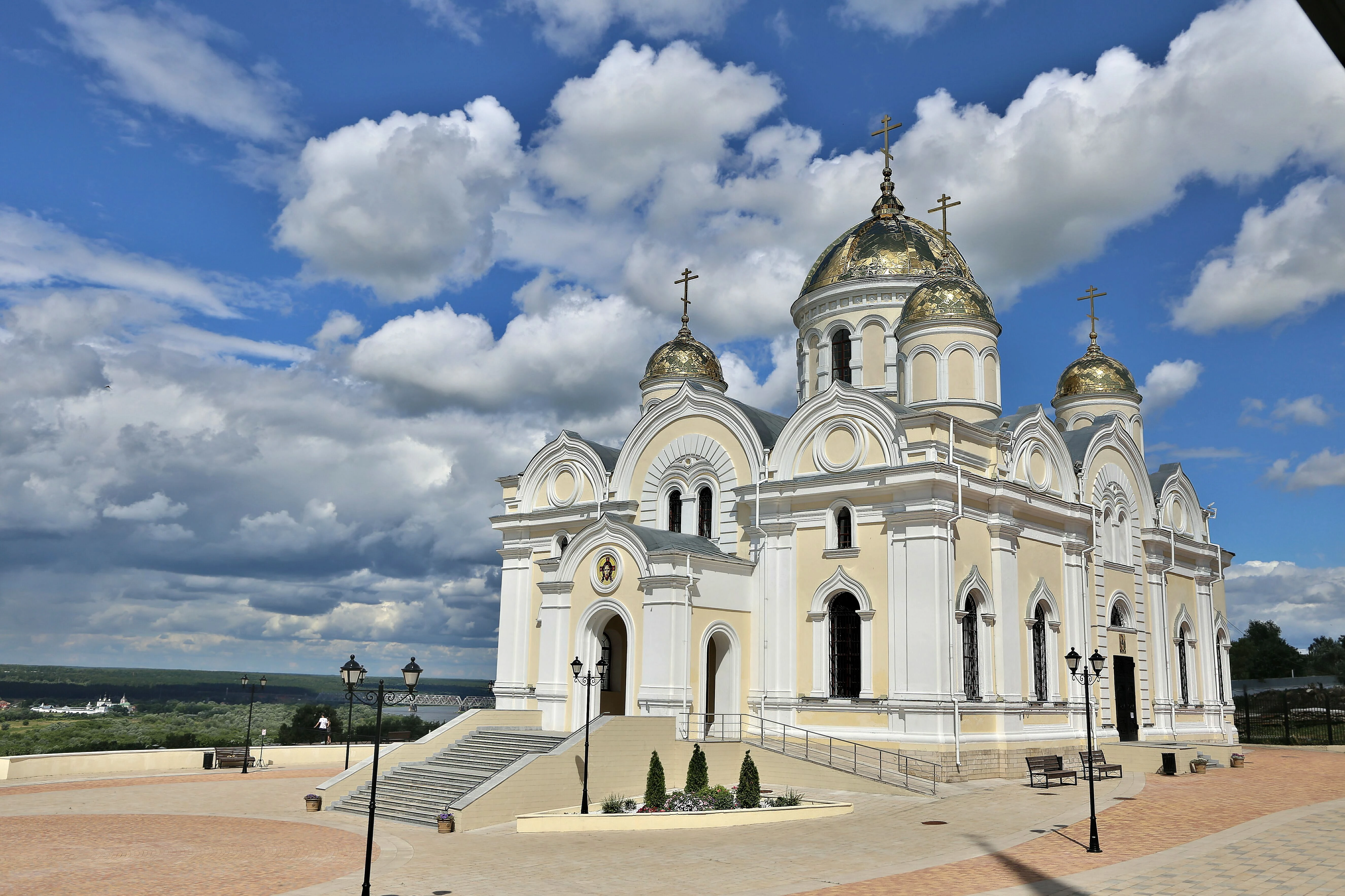 Кукольная сказка и крылатый страж Каширы: авторская экскурсия на Вашем автомобиле