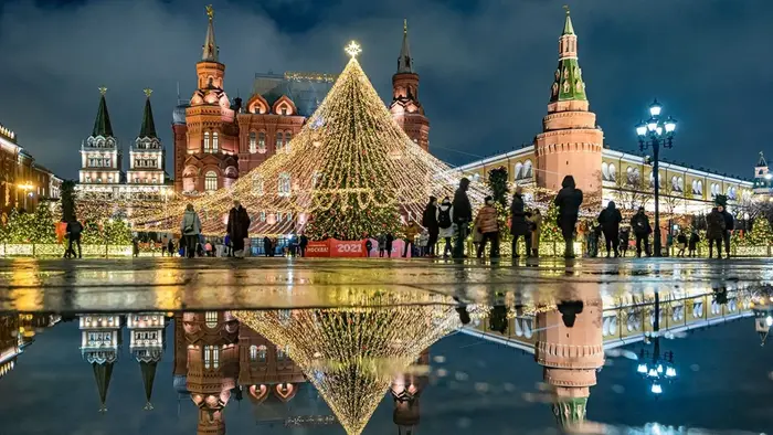 Москва глянцевая и Москва мистическая: новогодняя экскурсия с таинственной начинкой
