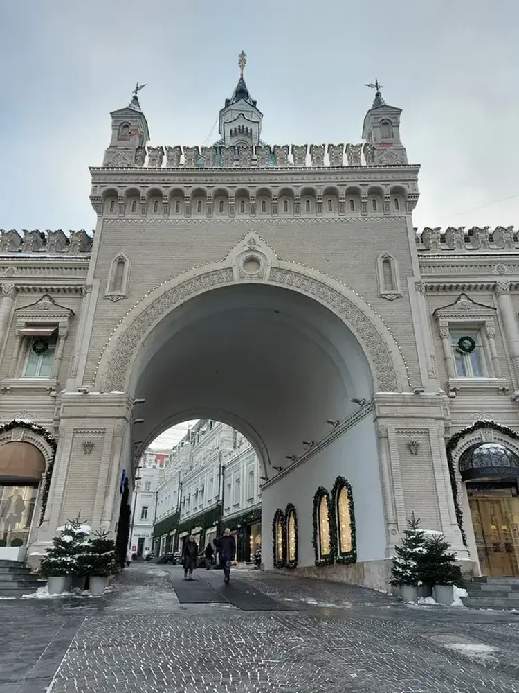 Неочевидная Москва: скрытые истории Красной площади и окрестных улиц