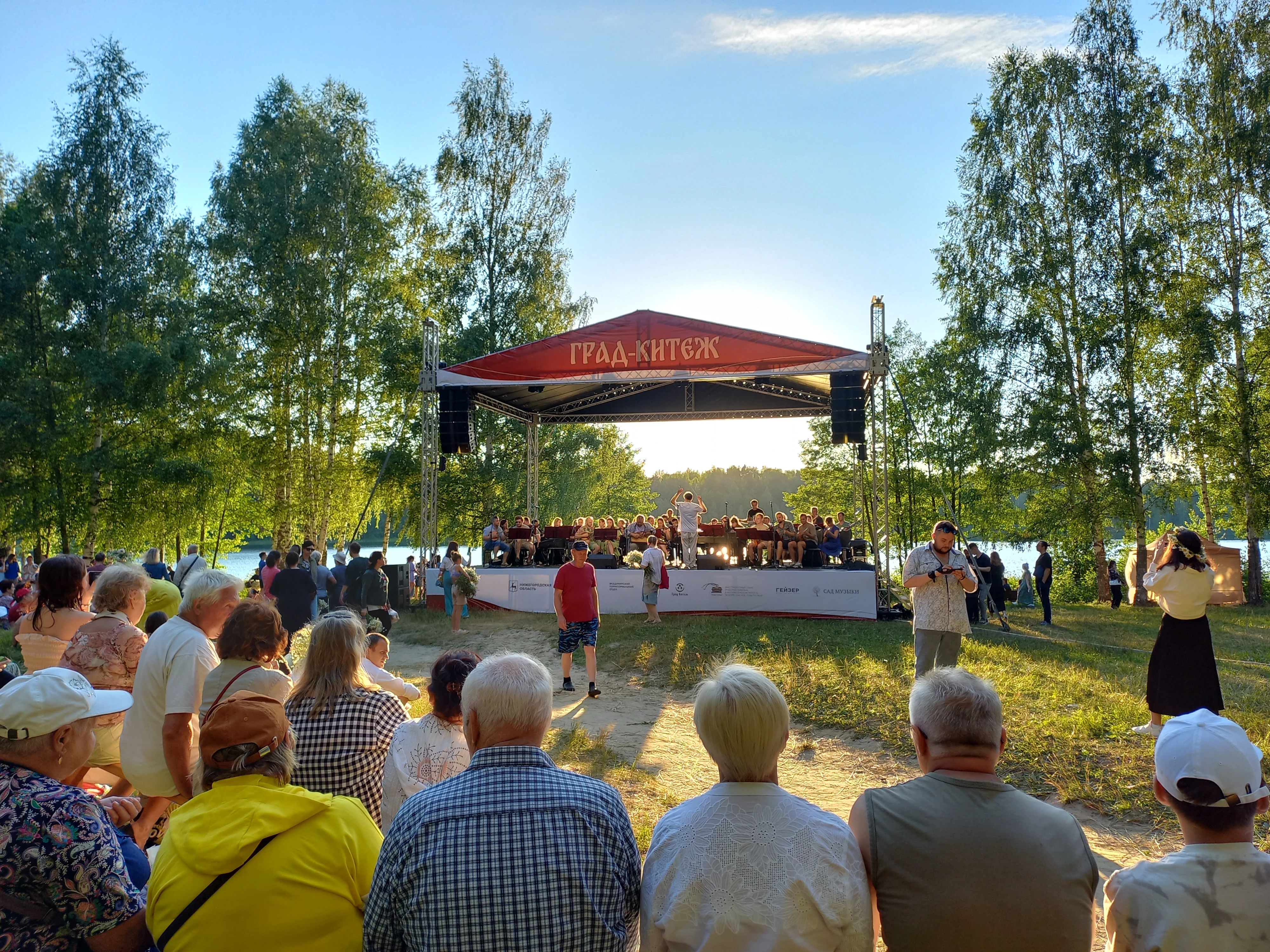 Золотая Хохлома, староверы и затонувший град Китеж: путешествие к озеру Светлояр из Нижнего Новгорода