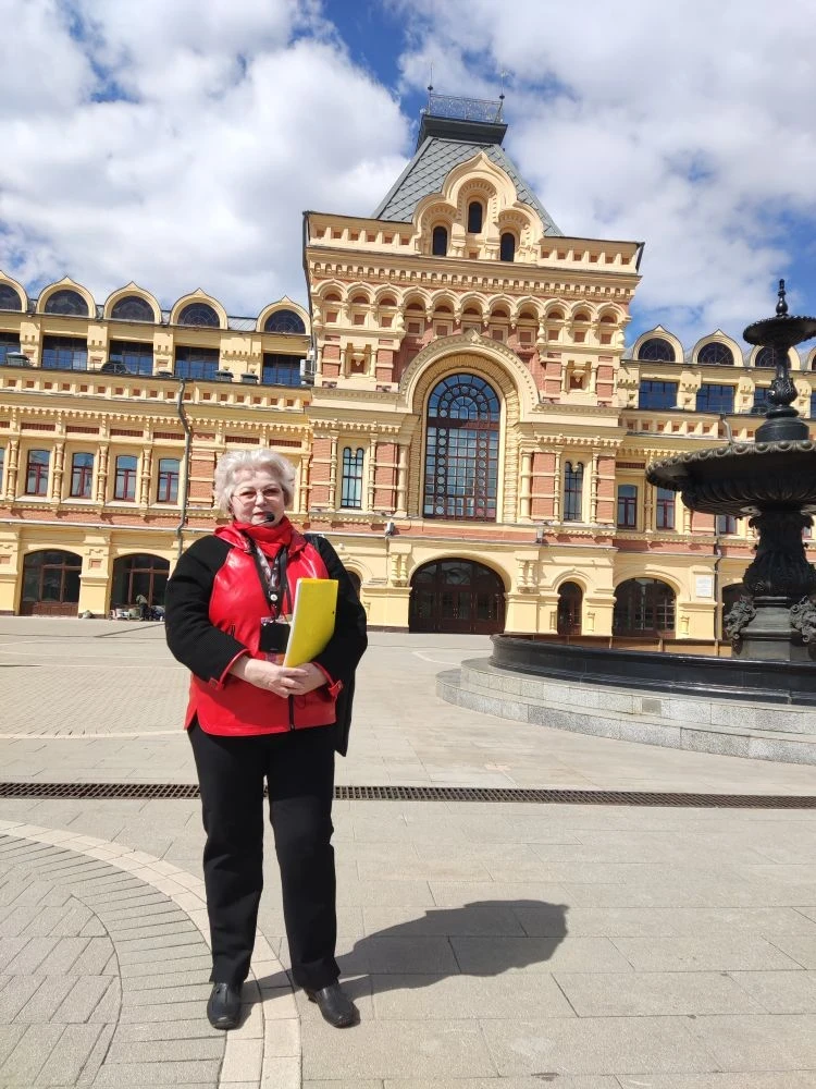 Нижегородская ярмарка: от бурлацких щей до осетрины. Нескучные истории о еде, деньгах и власти