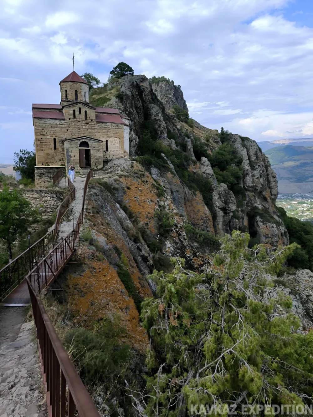 Индивидуальная экскурсия в Домбай из Ессентуков