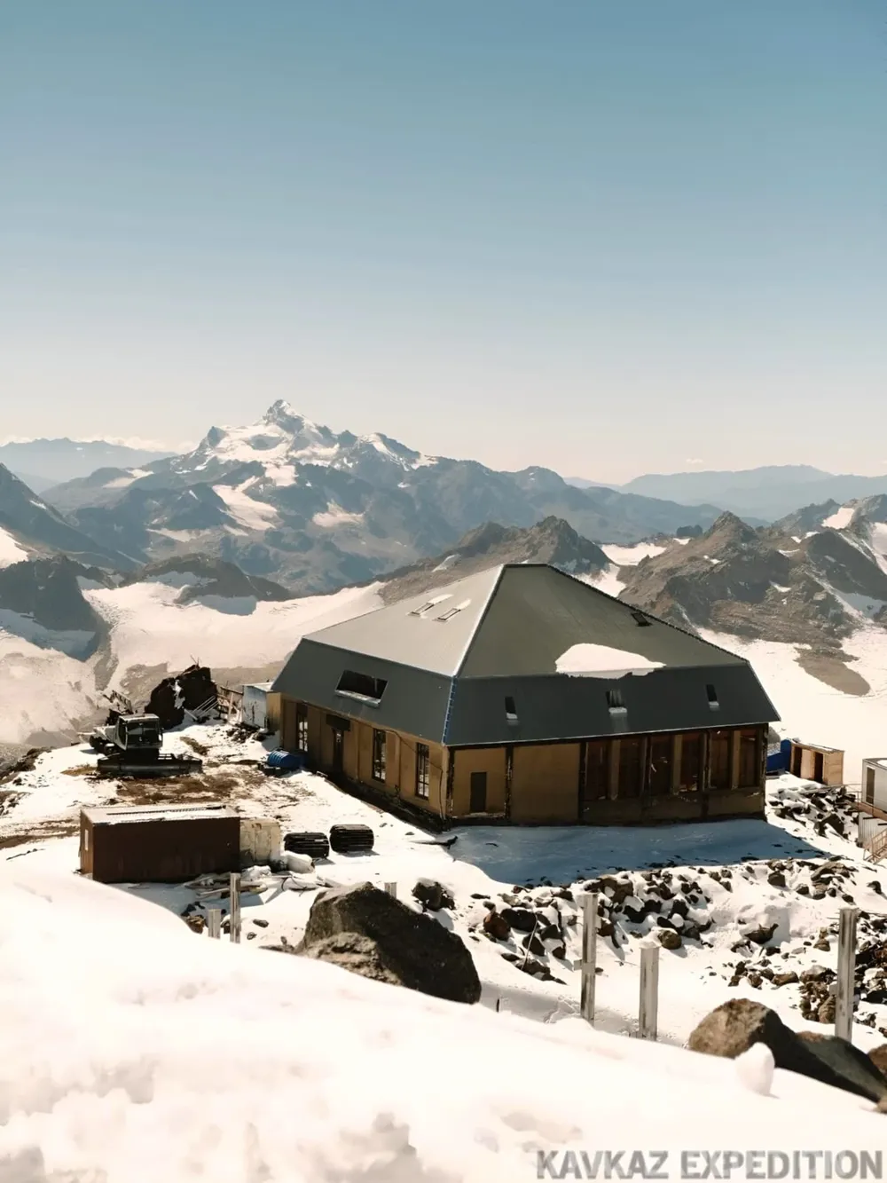 Эльбрус, Гижгит и Поляна нарзанов из Ессентуков