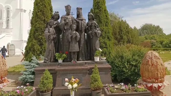 Однодневная автобусная экскурсия в Дивеево и Арзамас из Нижнего Новгорода