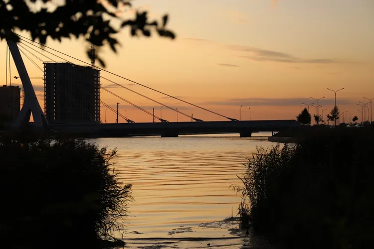 Величие Петербурга: нескучная прогулка по парадным площадям