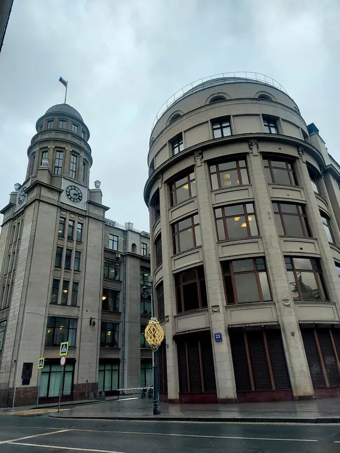 По следам древней крепостной стены Китай-города