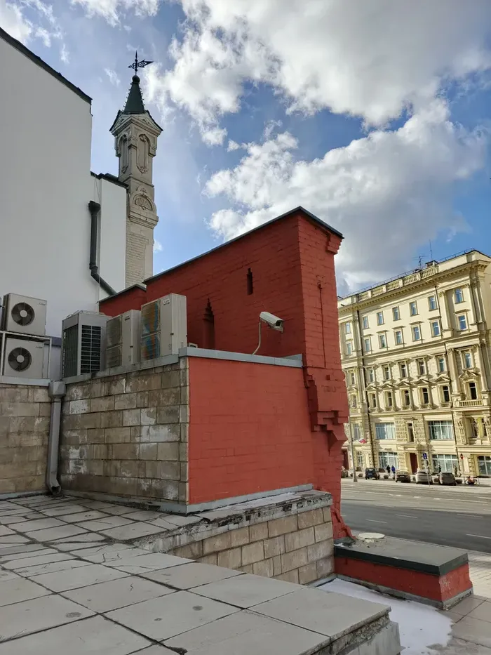 По следам древней крепостной стены Китай-города