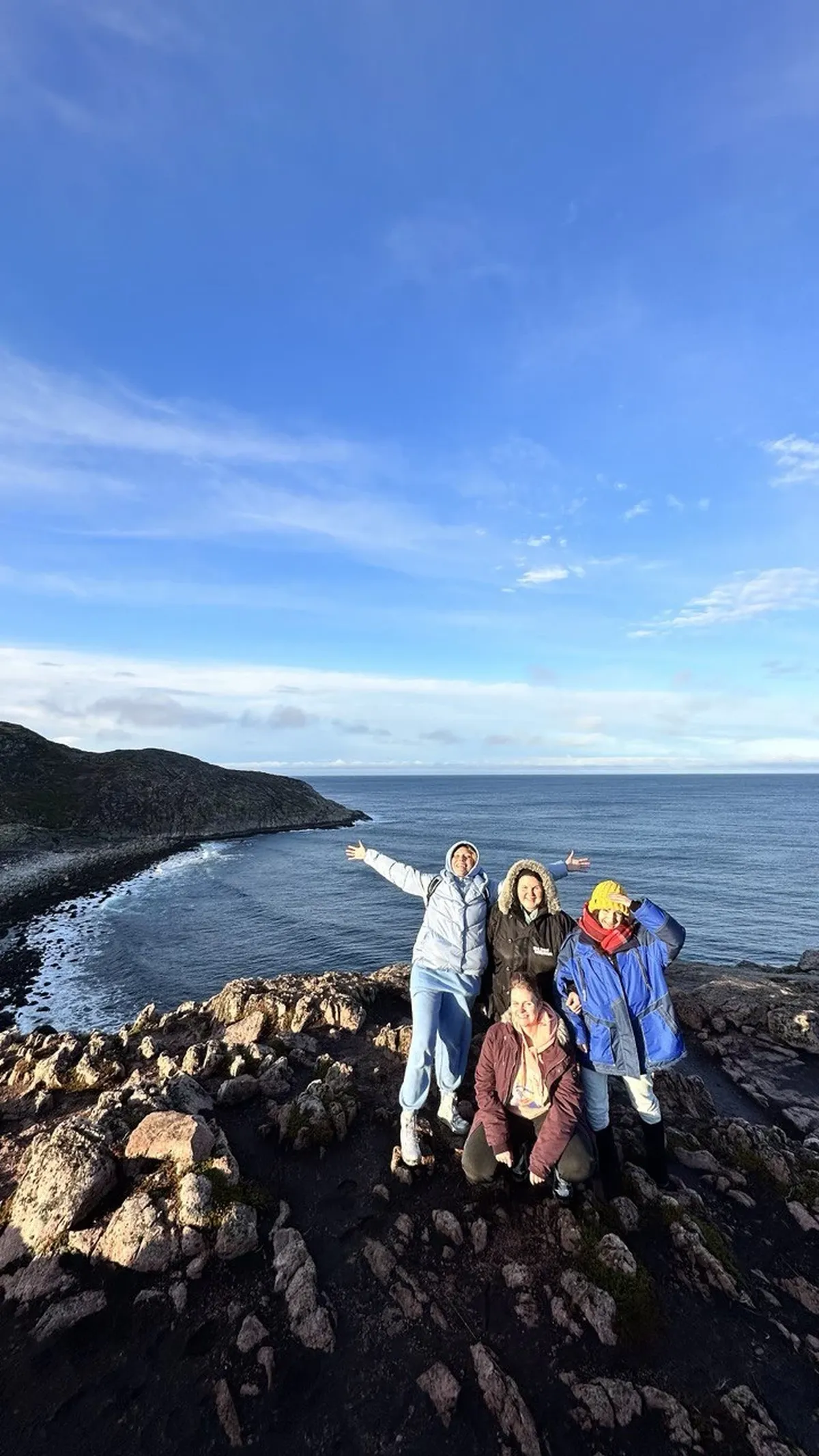 Териберка на внедорожниках и корабле. Киты.