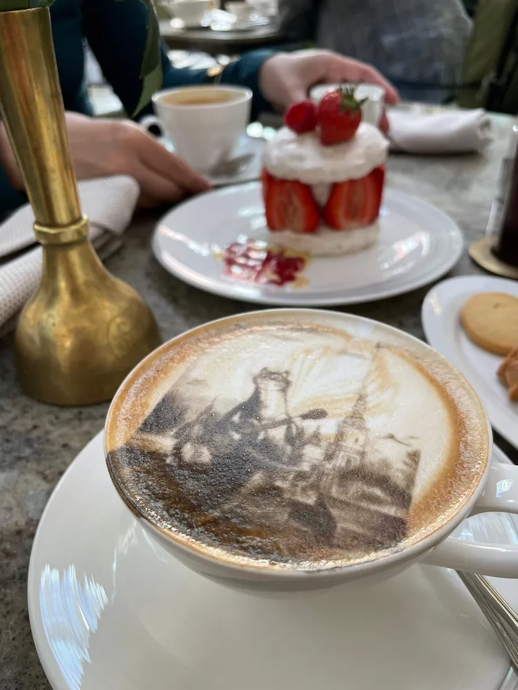 Пируэты Петербурга. Прогулка по центру и подъем на смотровую площадку