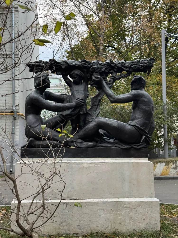 Публичные и не очень дома Сретенки