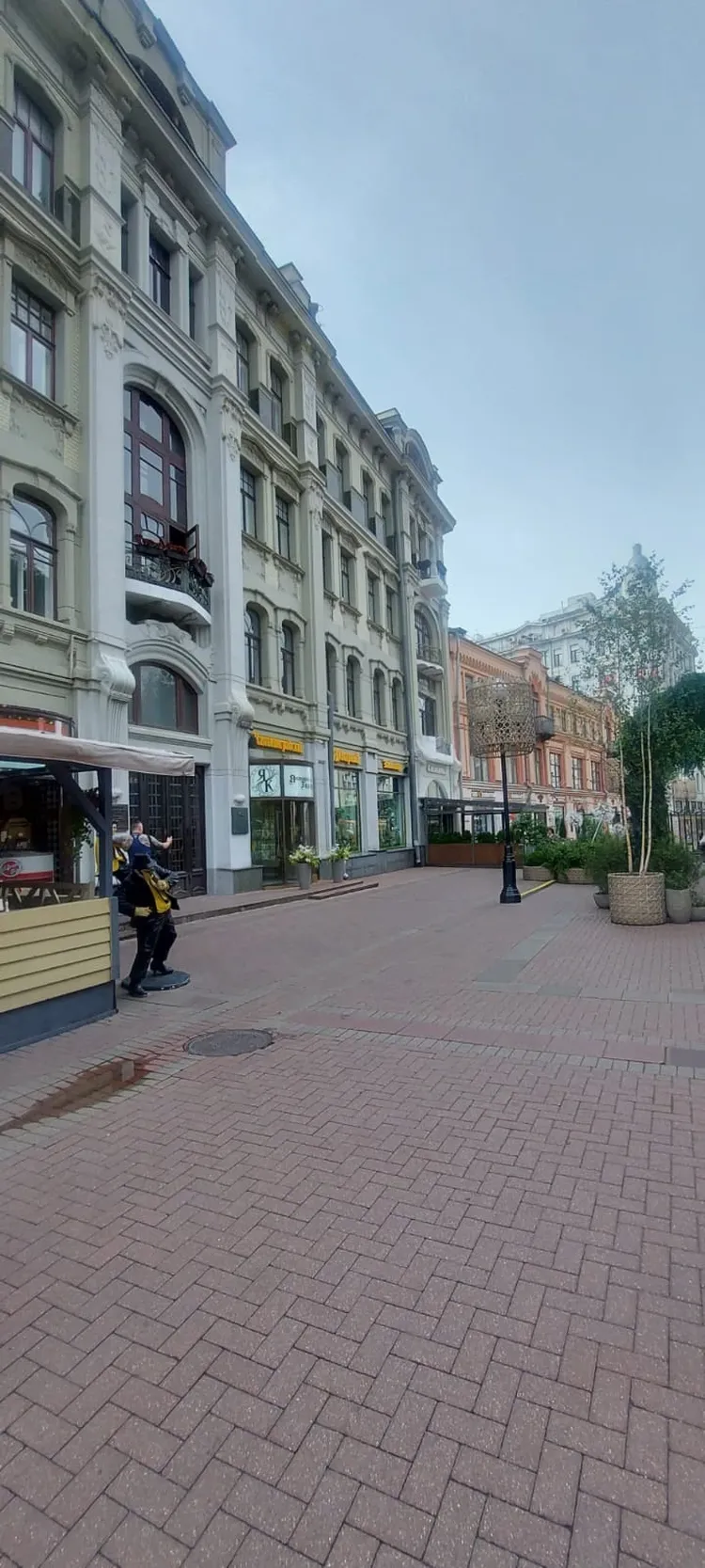 Атмосферная прогулка по улочкам Арбата с искусствоведом