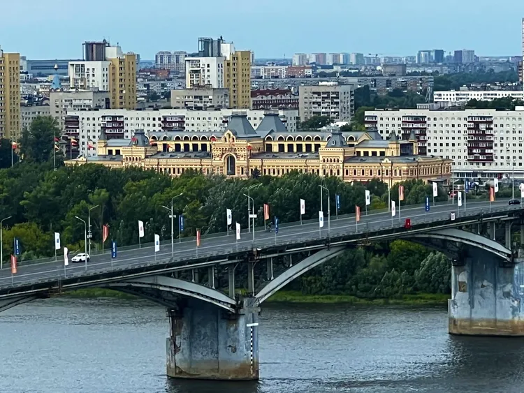Удивительный Нижний. Автомобильно-пешеходная экскурсия по Нижнему Новгороду