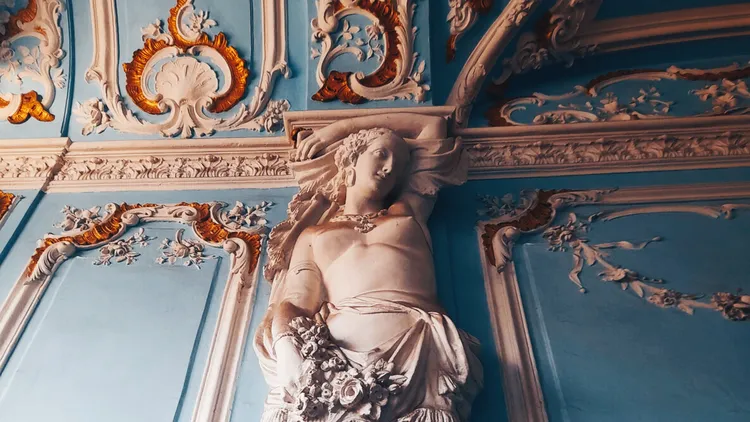 Петербург глазами женщин: история для девочек