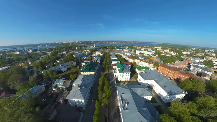 Невероятное приключение с дегустацией: VR-полет над Костромой и Россией