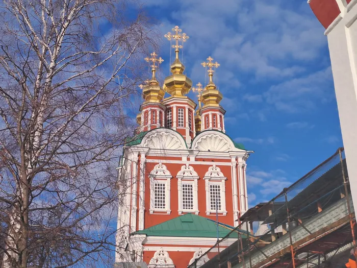 Новодевичий монастырь: шедевр русского зодчества