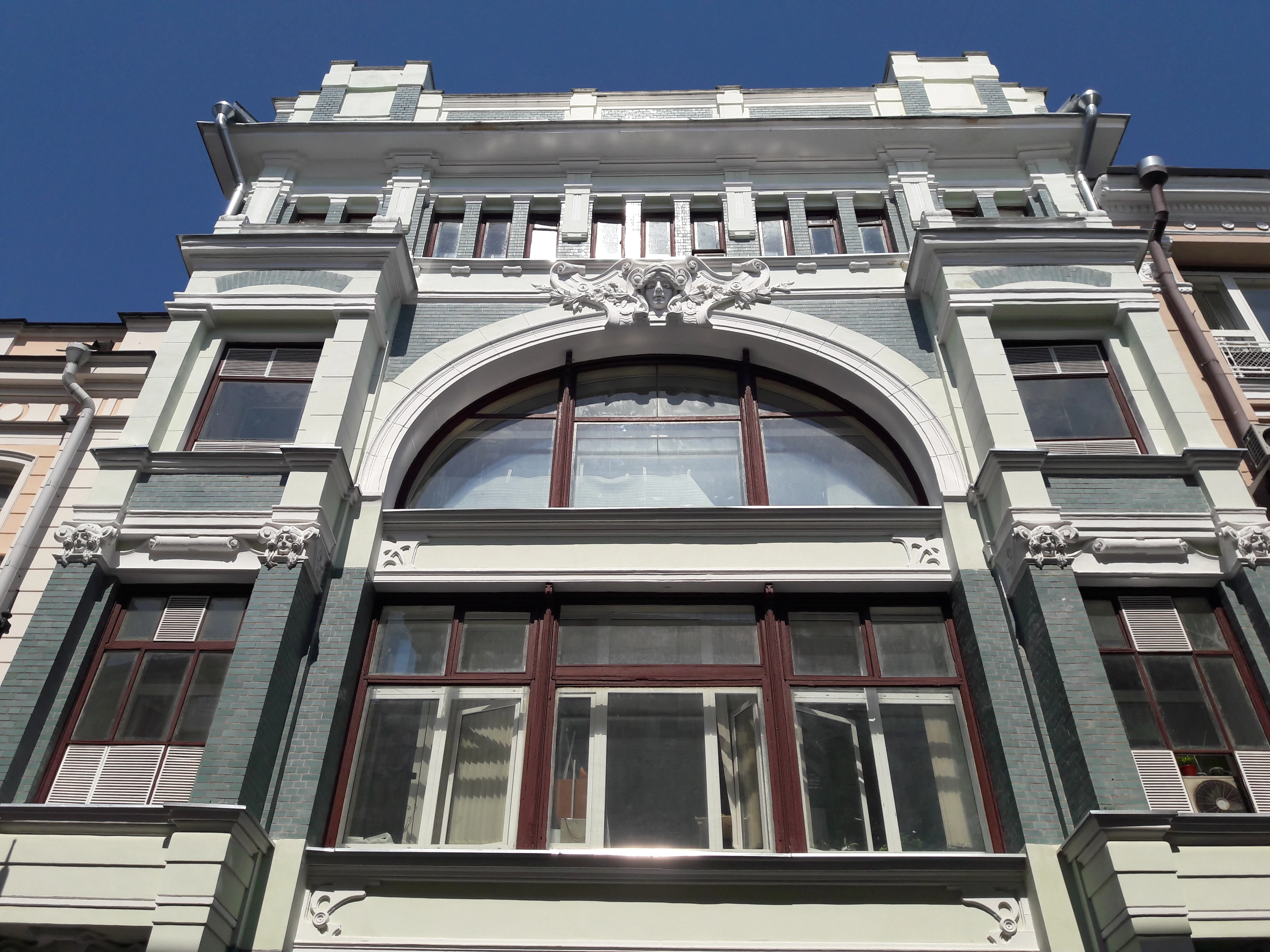 Тайны Китай-города: бизнес-хаки от дореволюционных миллионеров