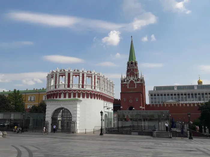 Где бьется пульс России: Красная площадь и Александровский сад