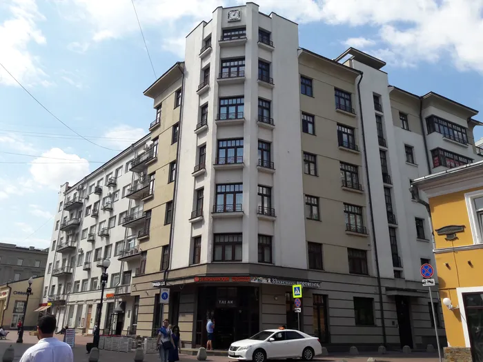 Гуляем по Арбату, влюбляемся в Москву