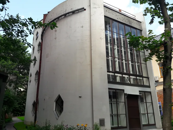 Гуляем по Арбату, влюбляемся в Москву