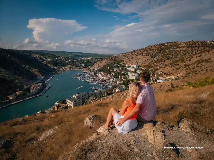 Романтика высшей пробы: Балаклава, Фиолент и чарующий закат над морем и скалами