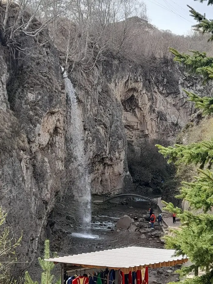 Медовые водопады: пять каскадов, сто видов варенья и миллион эмоций за один день