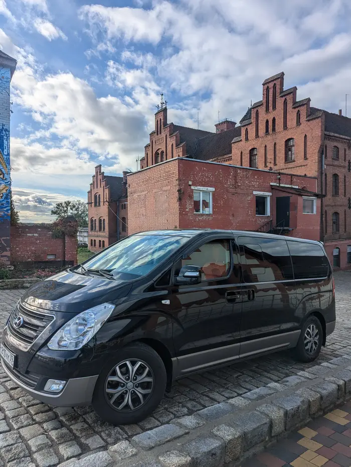 От тюрьмы до семейного дела: необычные судьбы готических замков