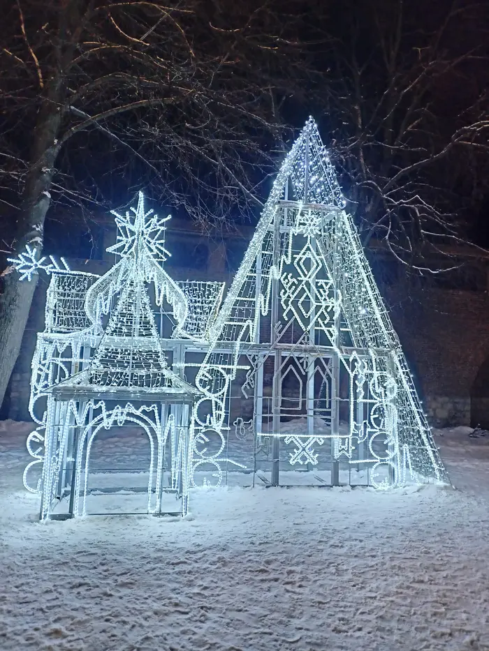 Рождество и Новый год в Нижнем: как мы дошли до салата оливье