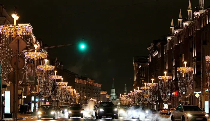 Москва глянцевая и Москва мистическая: новогодняя экскурсия с таинственной начинкой