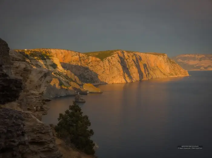 Романтика высшей пробы: Балаклава, Фиолент и чарующий закат над морем и скалами