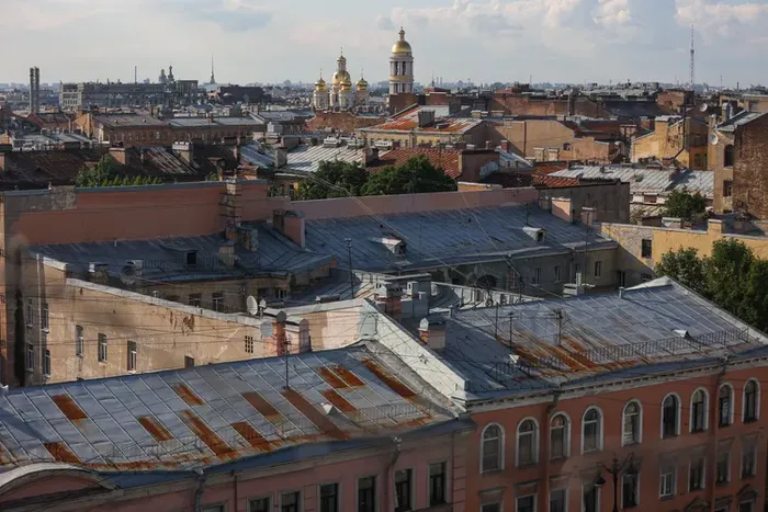 Четыре грани Петербурга