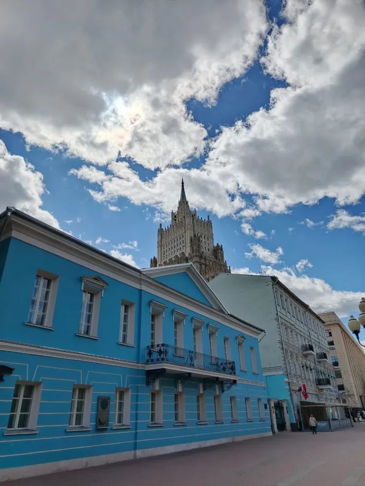 Старый Арбат - от прошлого к настоящему