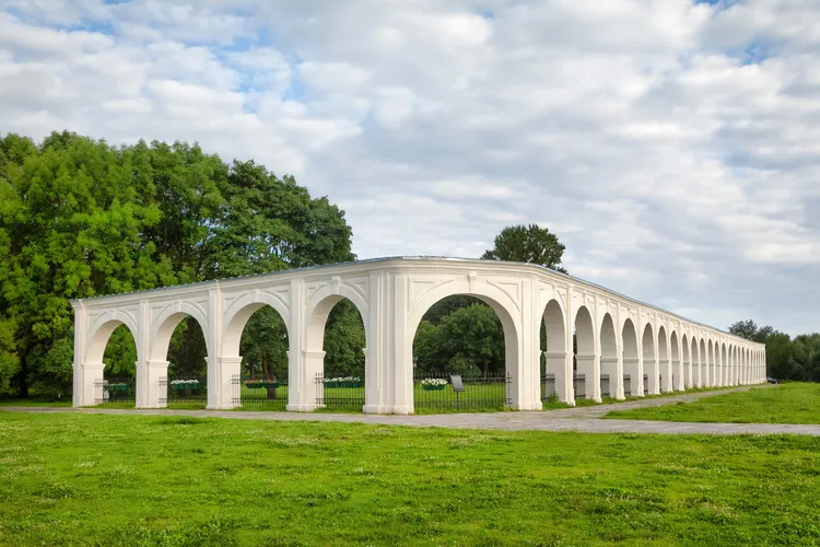 Великий Новгород: пешеходная экскурсия по старому городу