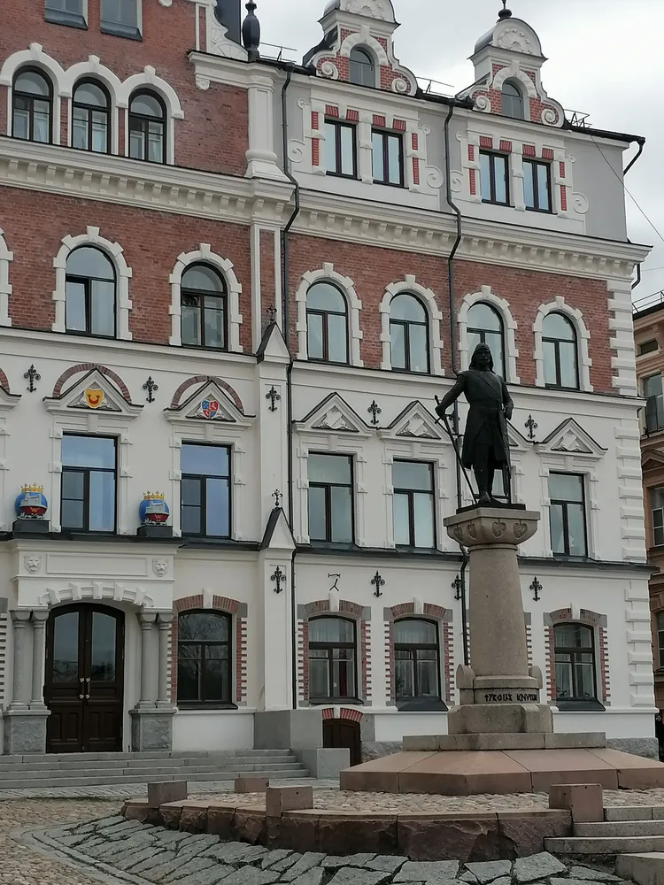 Обзорная экскурсия по городу Выборгу