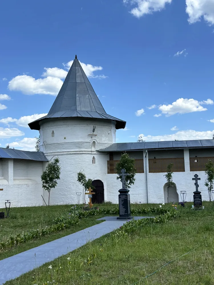 Южное Подмосковье: Ступино, Белопесоцкий монастырь, Городище, усадьба в Алешково